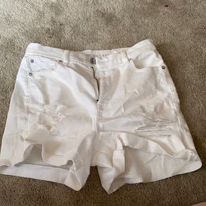Curvy high rise shorties American Eagle size 10